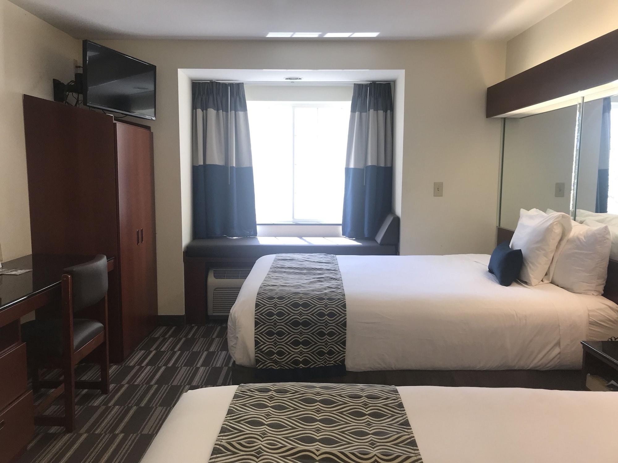 Microtel Inn & Suites By Wyndham Indianapolis Airport Luaran gambar