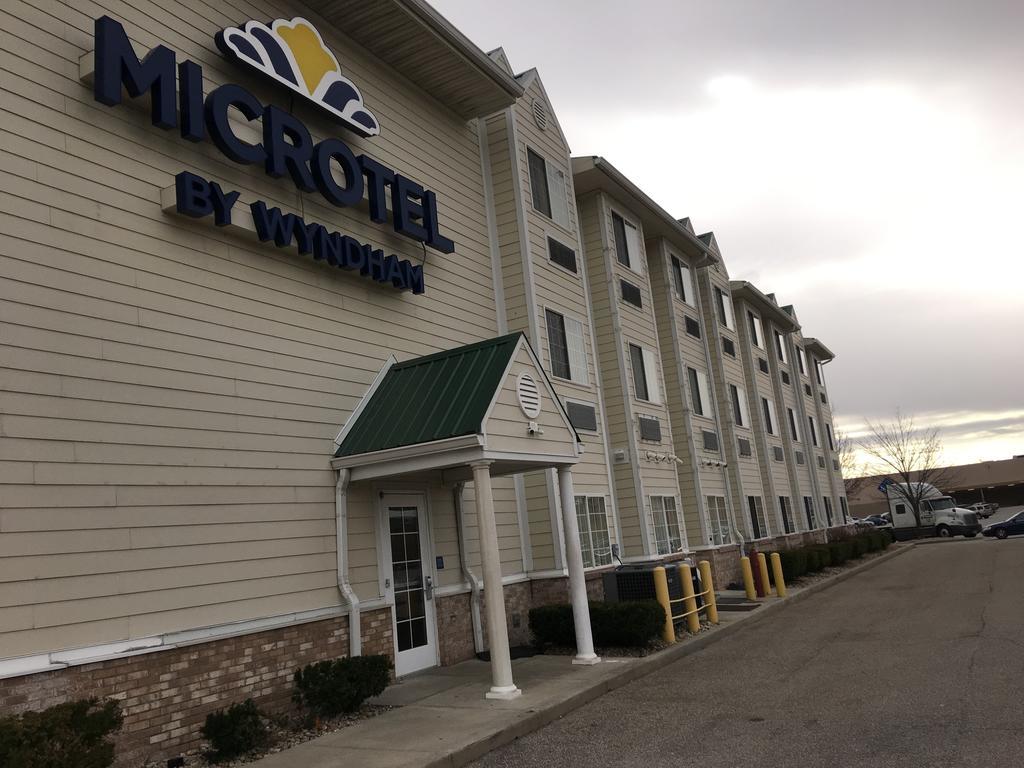 Microtel Inn & Suites By Wyndham Indianapolis Airport Luaran gambar